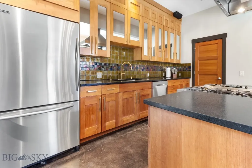 301 N Black Avenue Bozeman MT 59715