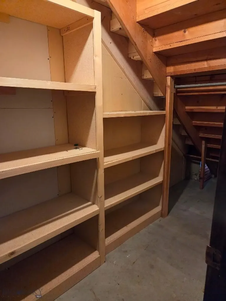 5965 Albany Avenue Butte MT 59701