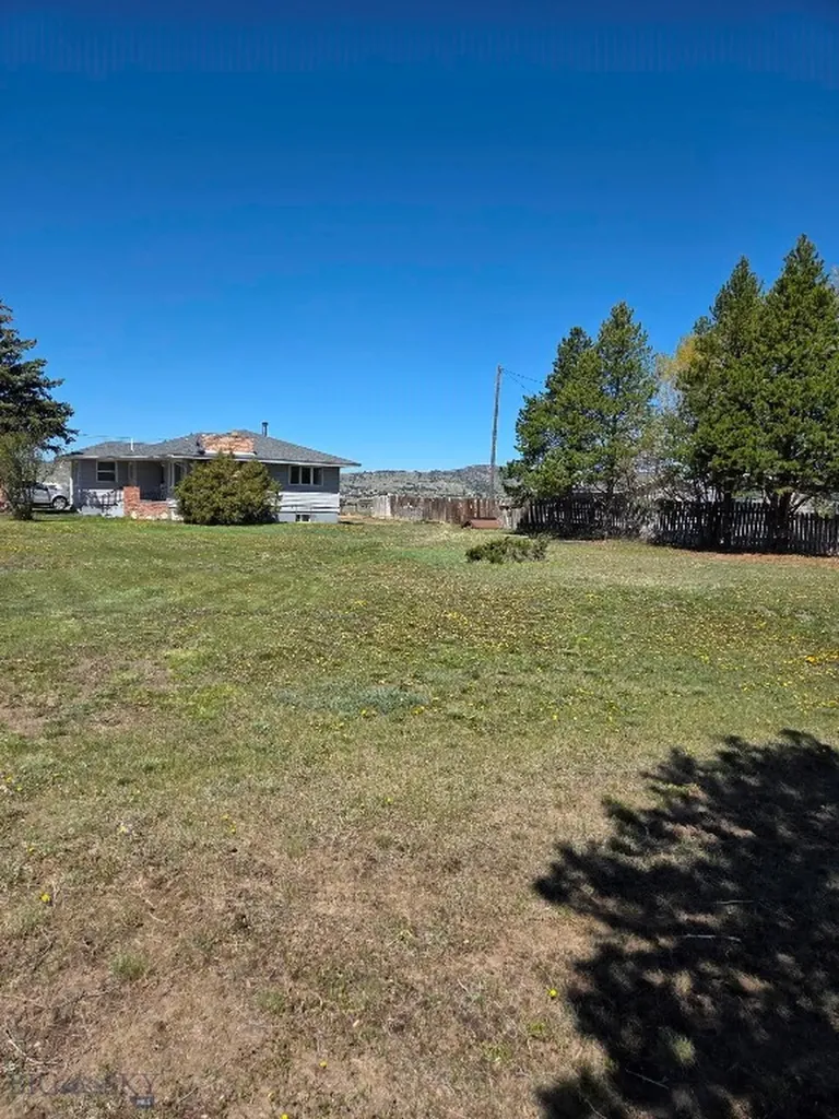 5965 Albany Avenue Butte MT 59701