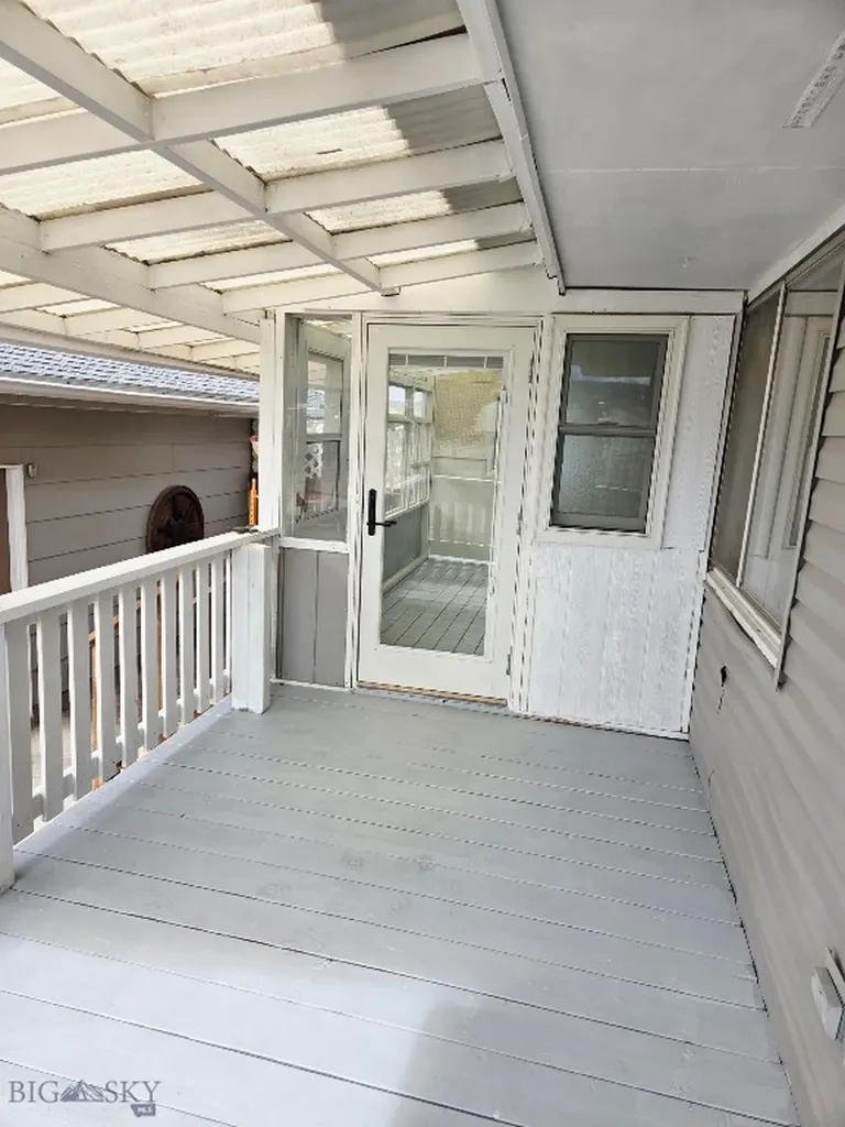5965 Albany Avenue Butte MT 59701