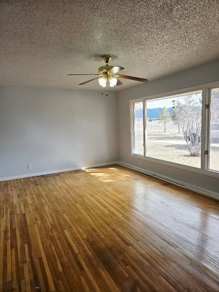 5965 Albany Avenue Butte MT 59701