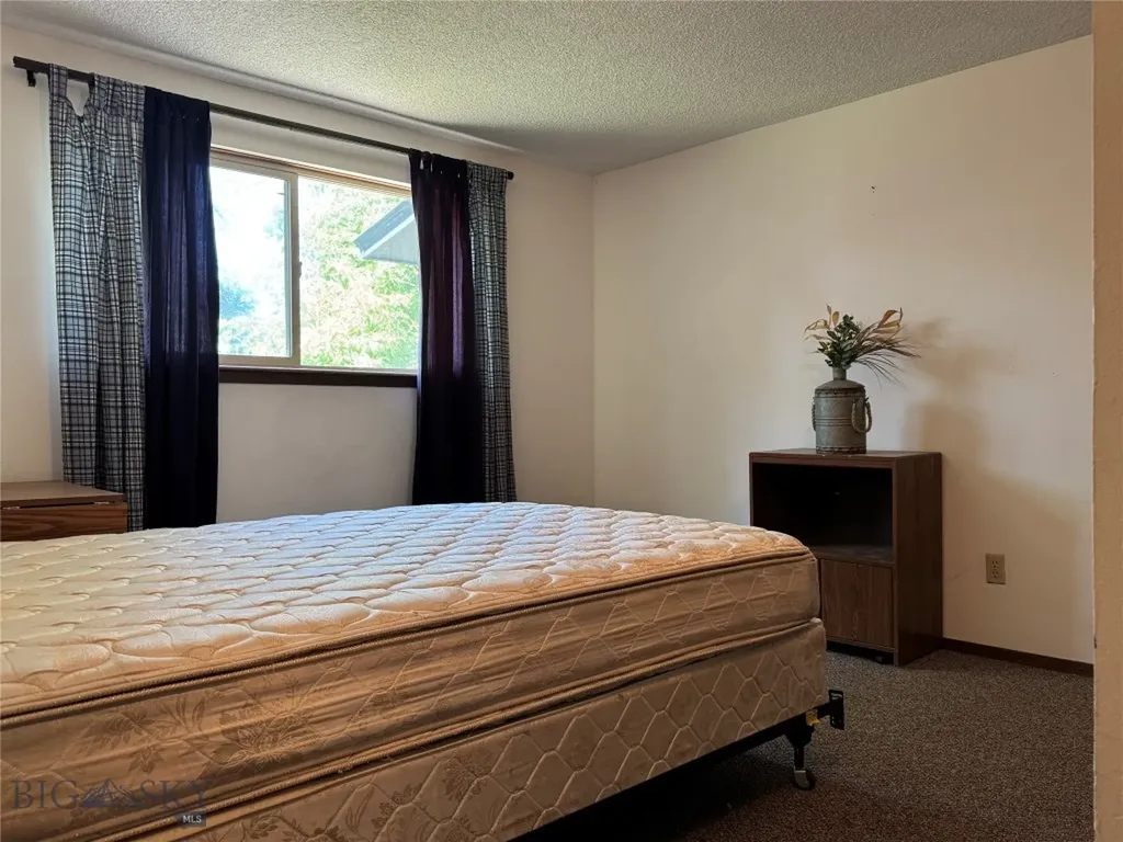 915 E 2nd Avenue Big Timber MT 59011