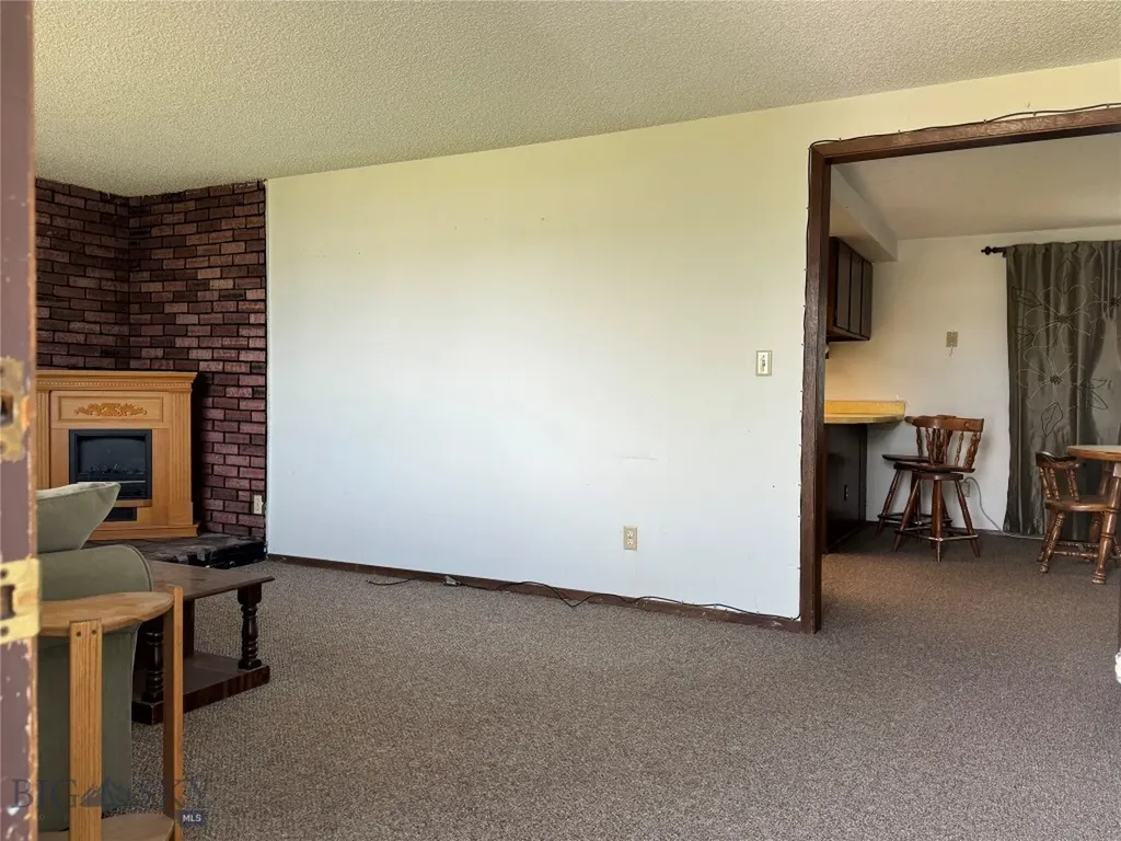 915 E 2nd Avenue Big Timber MT 59011