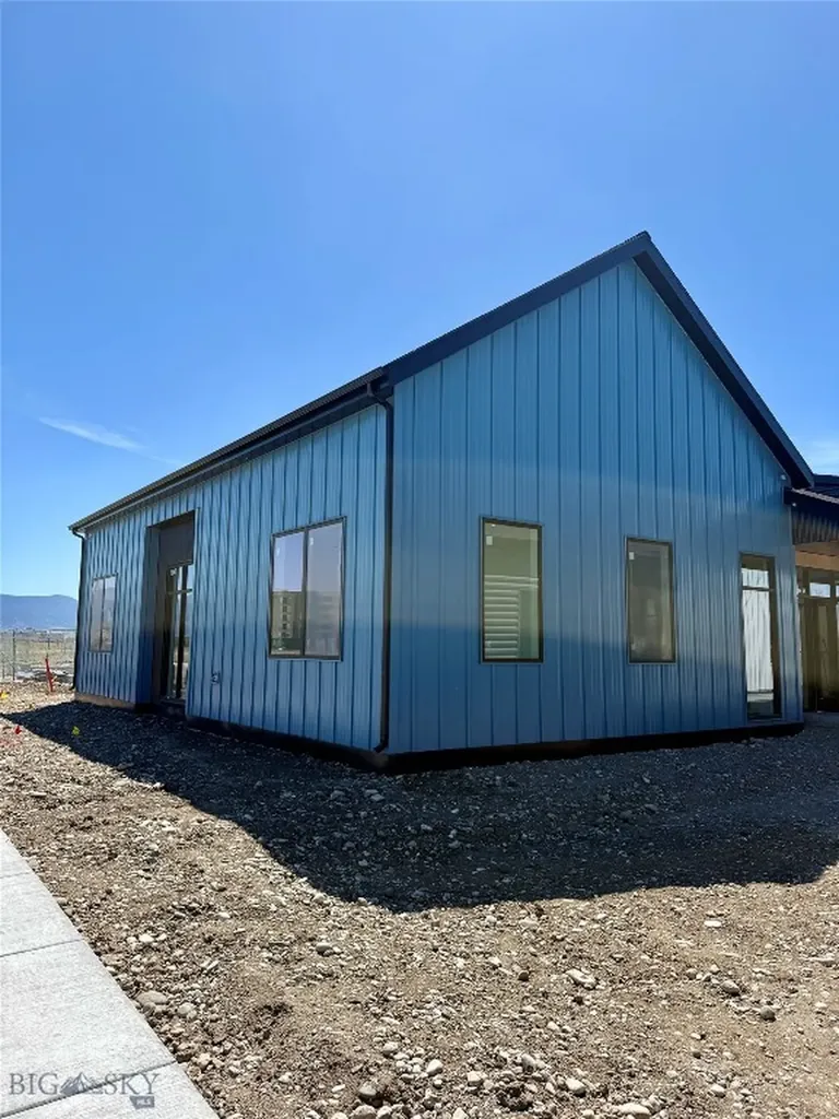 104 Wandering Way Belgrade MT 59714