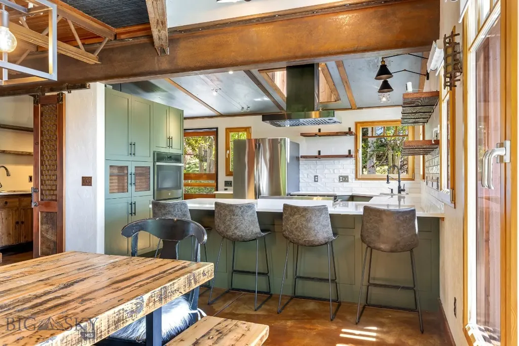 2449 Turkey Red Lane Bozeman MT 59715