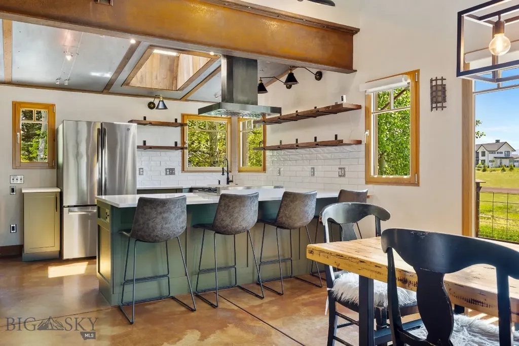 2449 Turkey Red Lane Bozeman MT 59715
