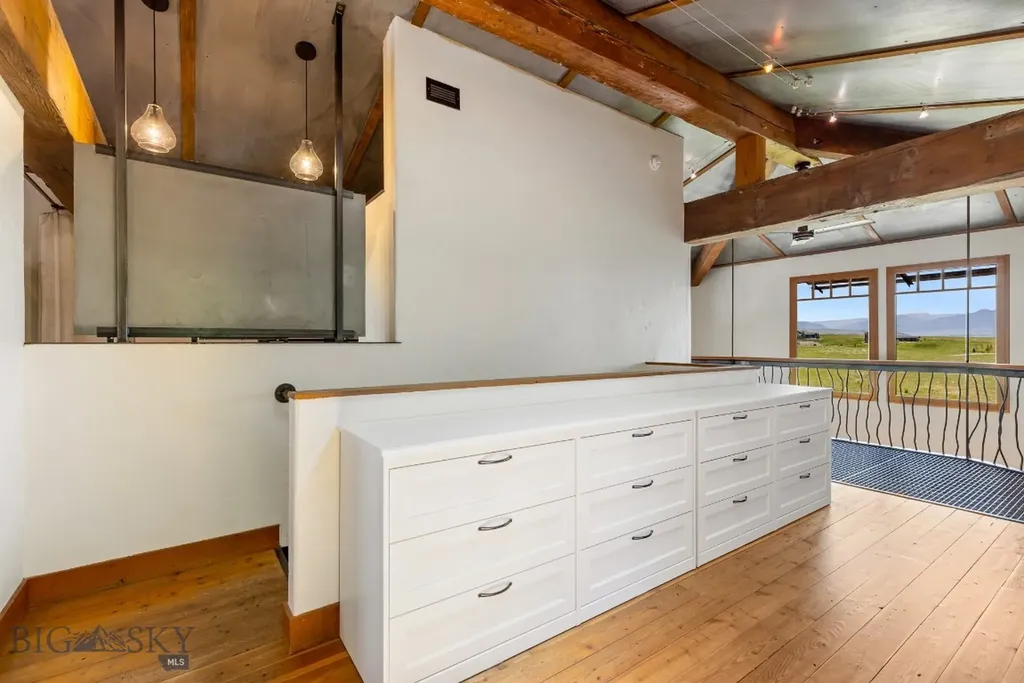 2449 Turkey Red Lane Bozeman MT 59715