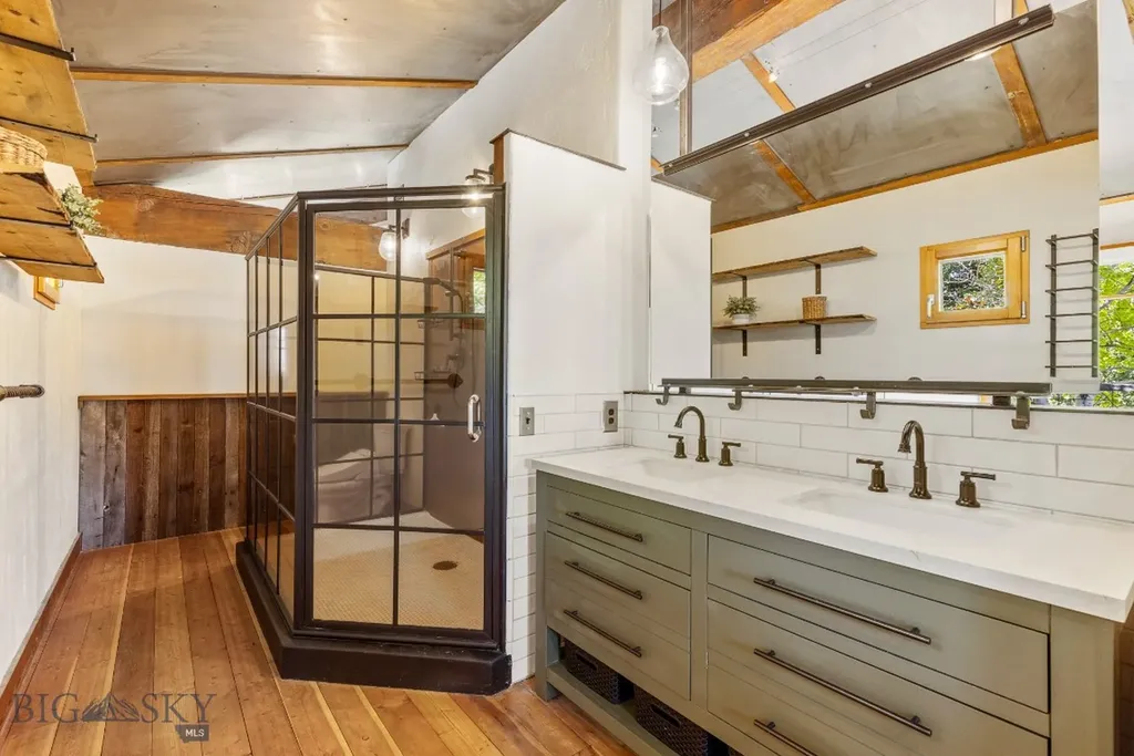 2449 Turkey Red Lane Bozeman MT 59715