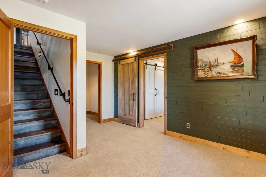 2449 Turkey Red Lane Bozeman MT 59715