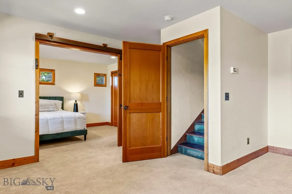 2449 Turkey Red Lane Bozeman MT 59715