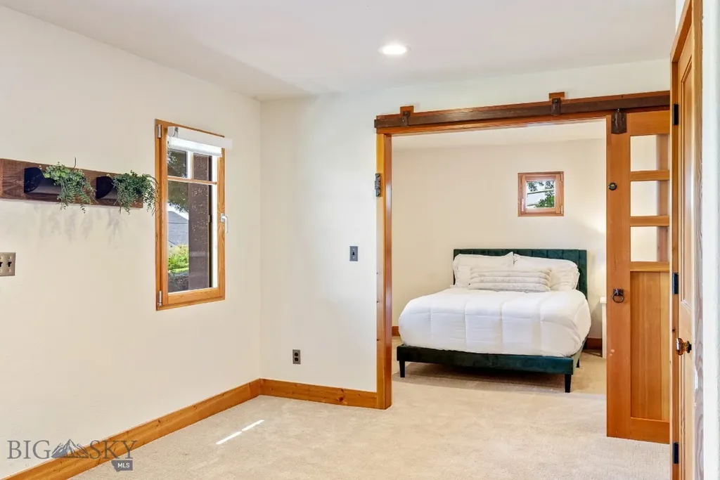 2449 Turkey Red Lane Bozeman MT 59715