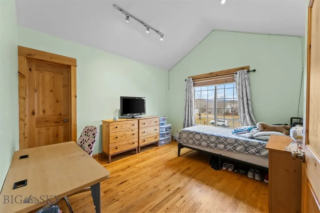 95 W Julie Court Bozeman MT 59718