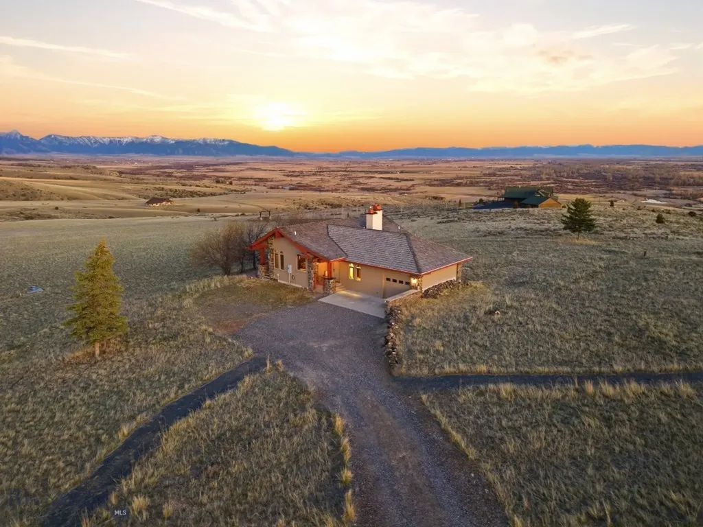 1240 Twin River Cutoff Manhattan MT 59741