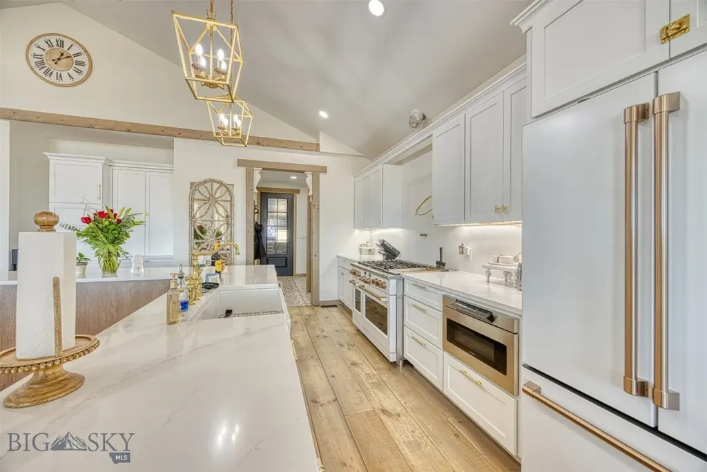 17 Grandview Court Great Falls MT 59404