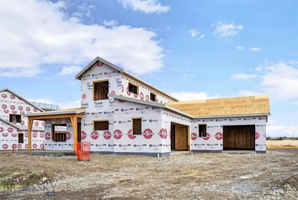 276 Creekbank Loop Bozeman MT 59718