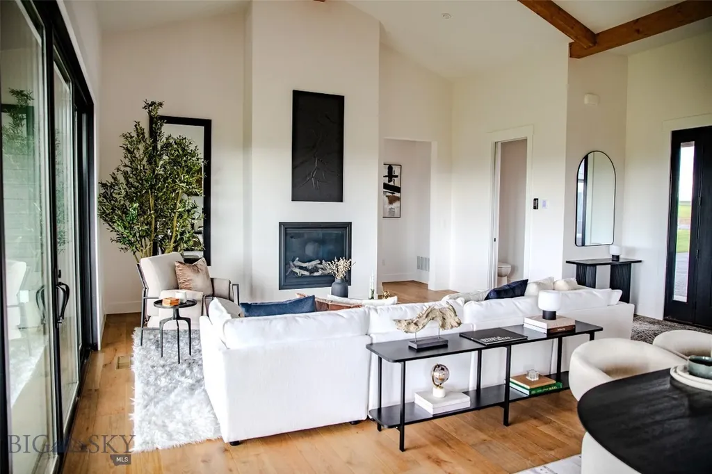 374 Cushing Lane Manhattan MT 59714