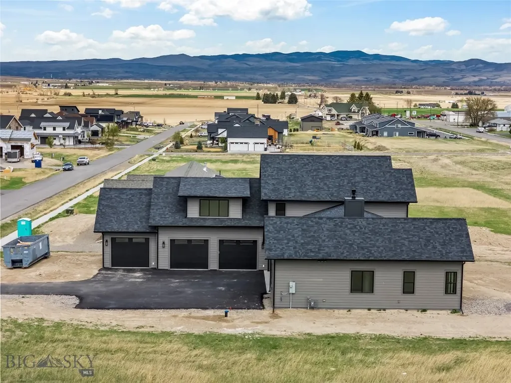 374 Cushing Lane Manhattan MT 59714