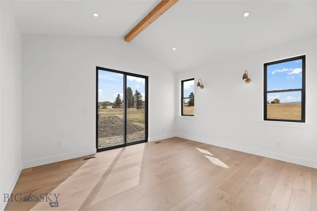 374 Cushing Lane Manhattan MT 59714