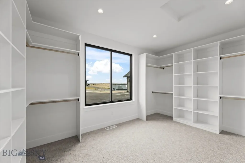 374 Cushing Lane Manhattan MT 59714