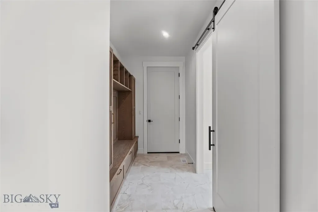 374 Cushing Lane Manhattan MT 59714