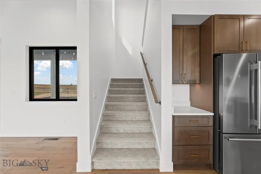 374 Cushing Lane Manhattan MT 59714