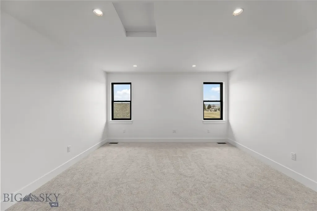 374 Cushing Lane Manhattan MT 59714