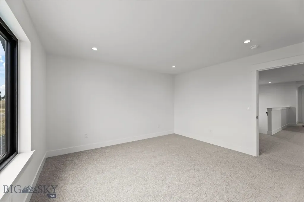 374 Cushing Lane Manhattan MT 59714