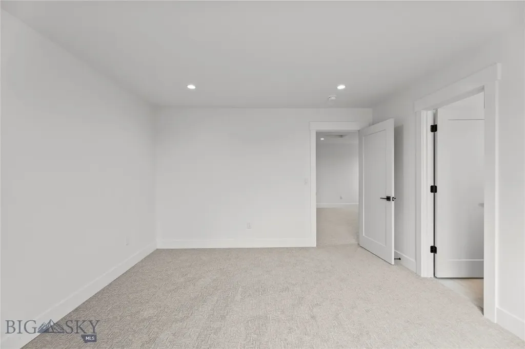 374 Cushing Lane Manhattan MT 59714