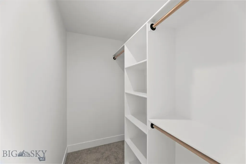 374 Cushing Lane Manhattan MT 59714