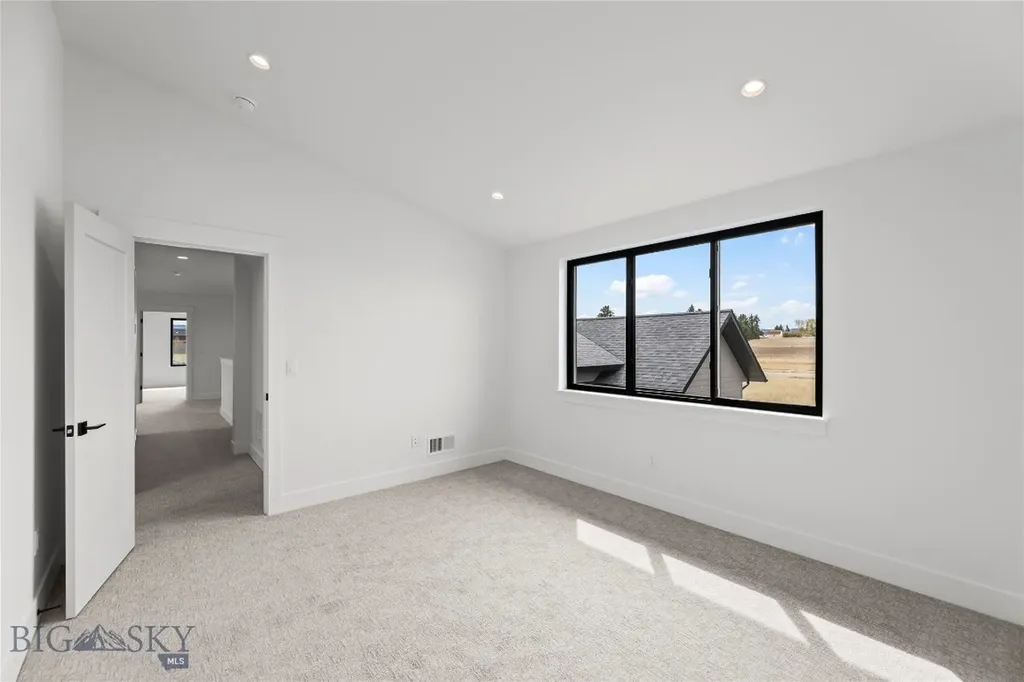 374 Cushing Lane Manhattan MT 59714