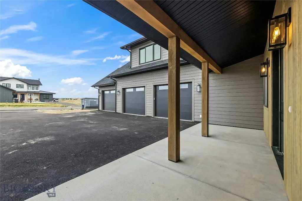 374 Cushing Lane Manhattan MT 59714