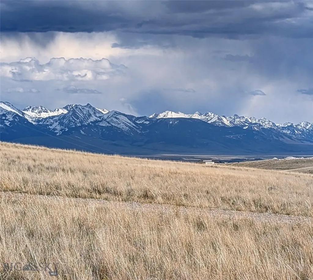 193A Hilltop Trail Ennis MT 59729