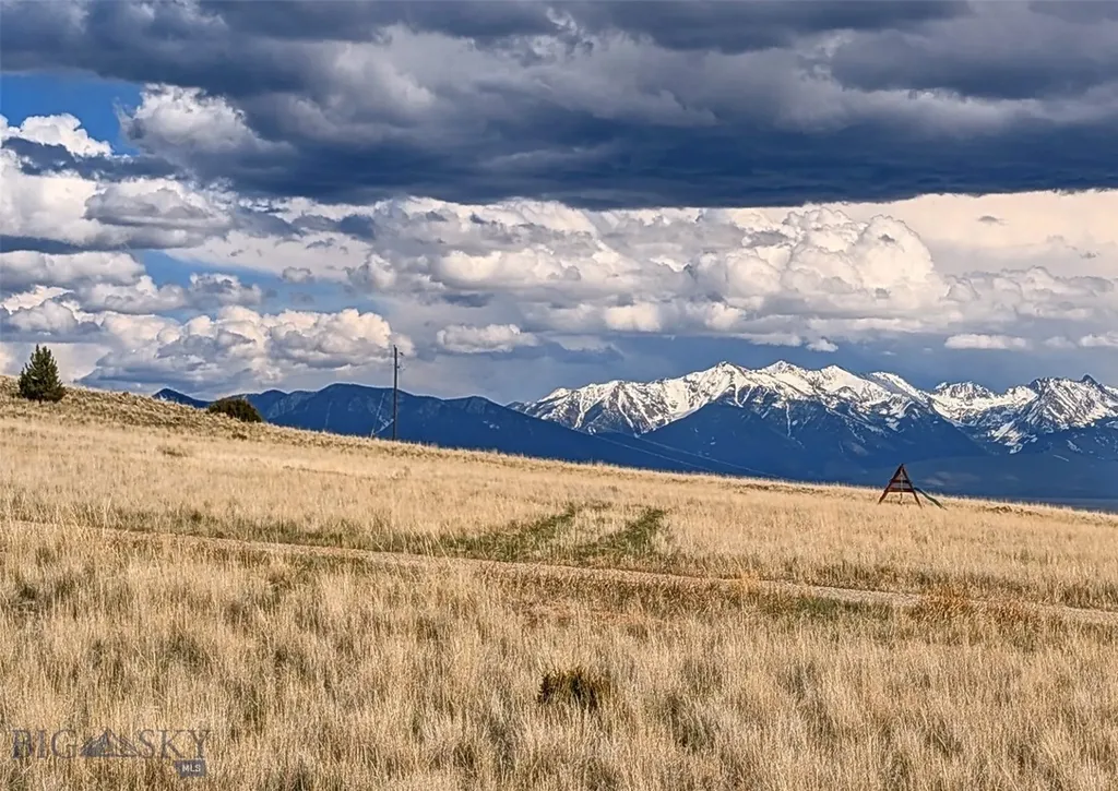 193A Hilltop Trail Ennis MT 59729