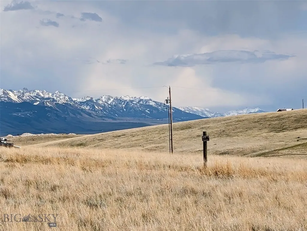193A Hilltop Trail Ennis MT 59729