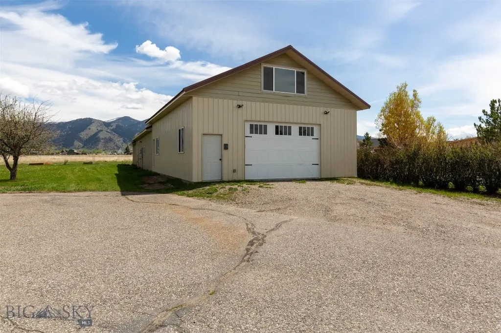6600 Springhill Road Belgrade MT 59714