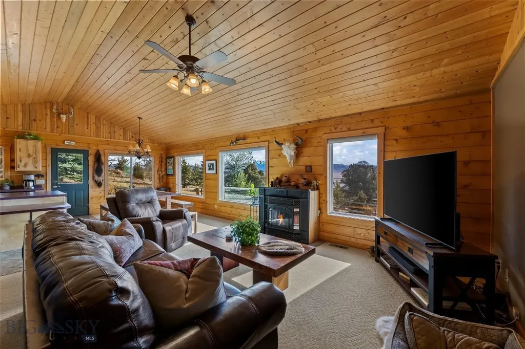 101 Deerfoot Trail Ennis MT 59729