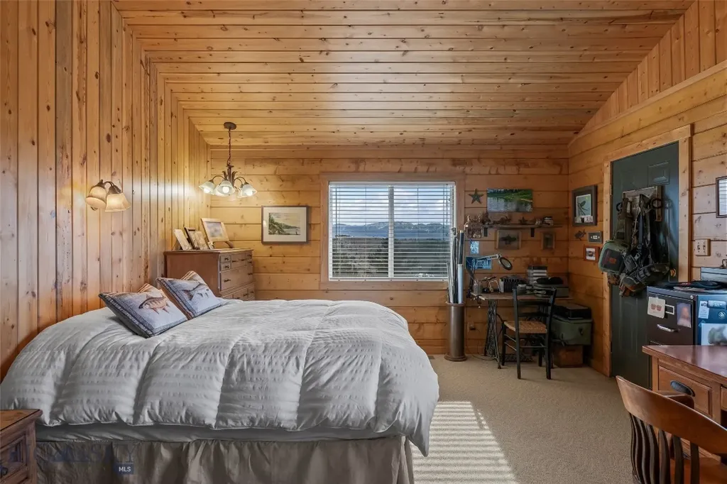 101 Deerfoot Trail Ennis MT 59729