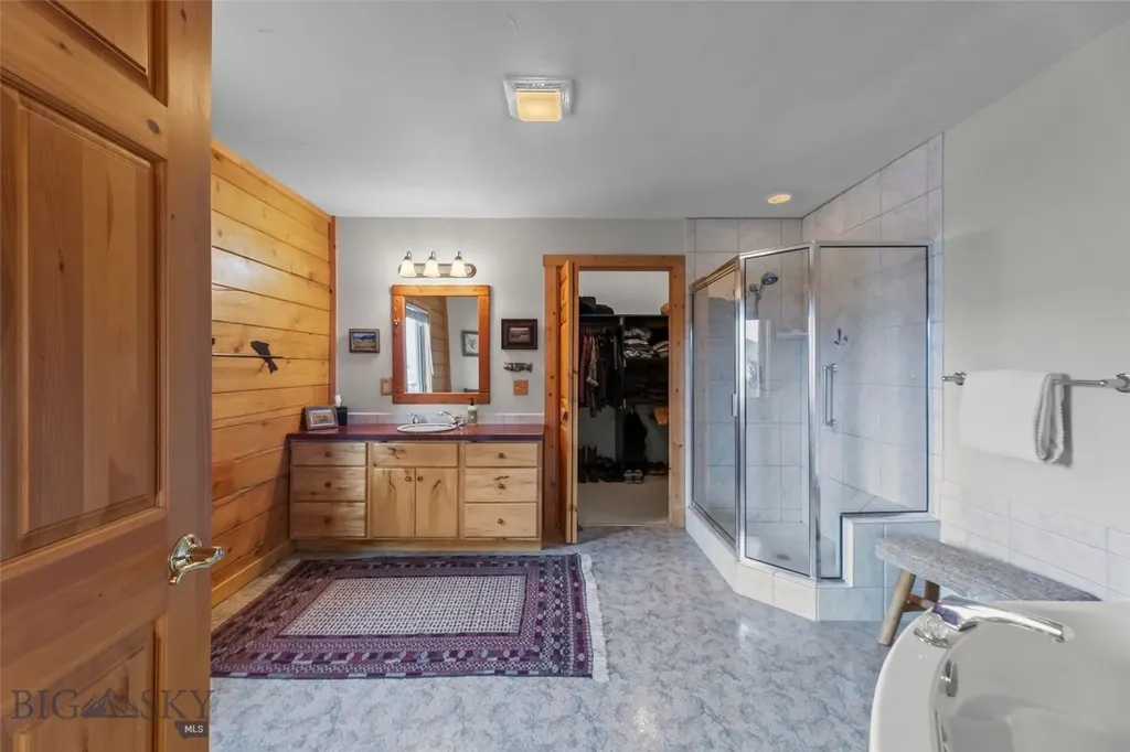 101 Deerfoot Trail Ennis MT 59729