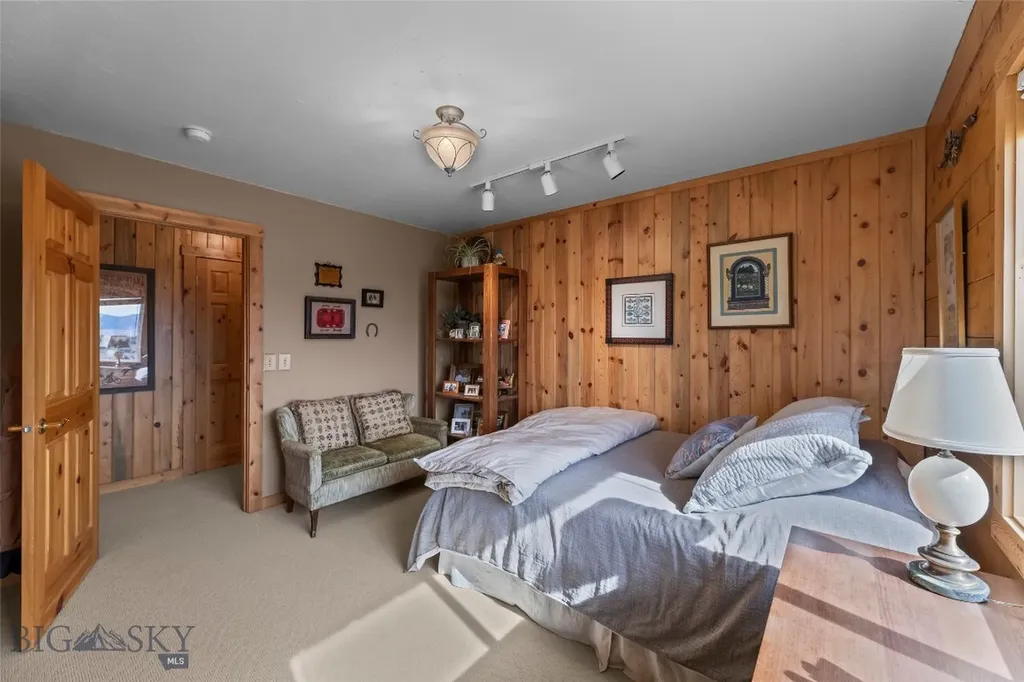 101 Deerfoot Trail Ennis MT 59729