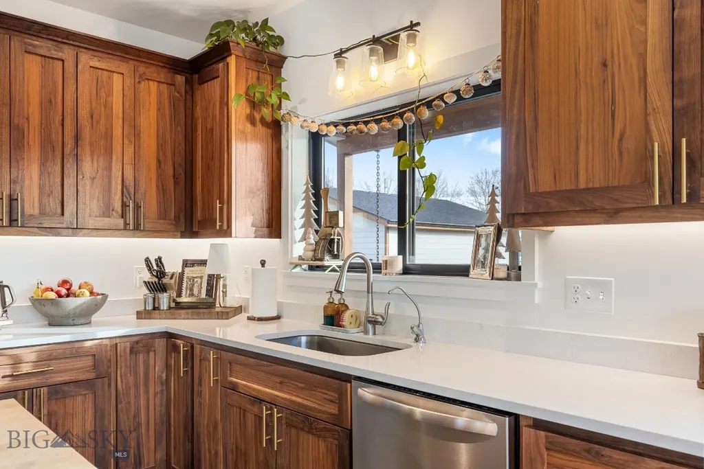 607 E Elm Street Three Forks MT 59752