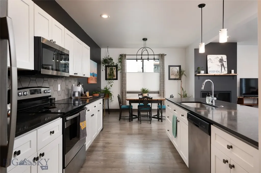 1097 Cassandra Lane Bozeman MT 59718