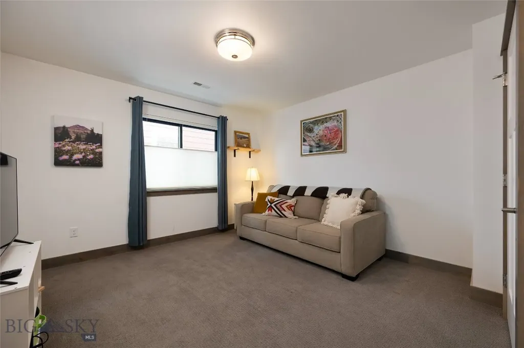 1097 Cassandra Lane Bozeman MT 59718
