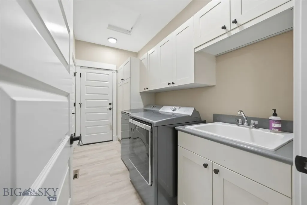 127 Nellie Court Manhattan MT 59741