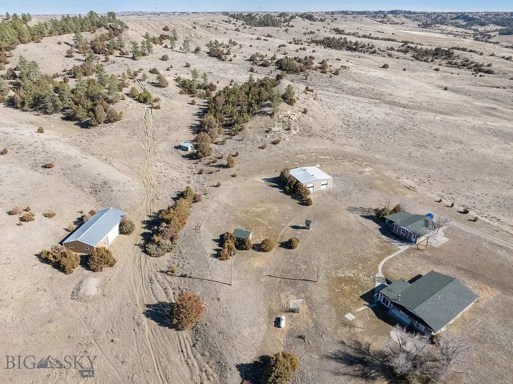 255 Smith Creek Road Forsyth MT 59327
