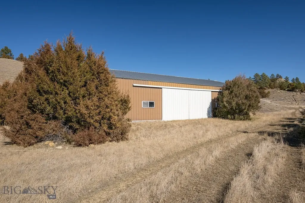 255 Smith Creek Road Forsyth MT 59327