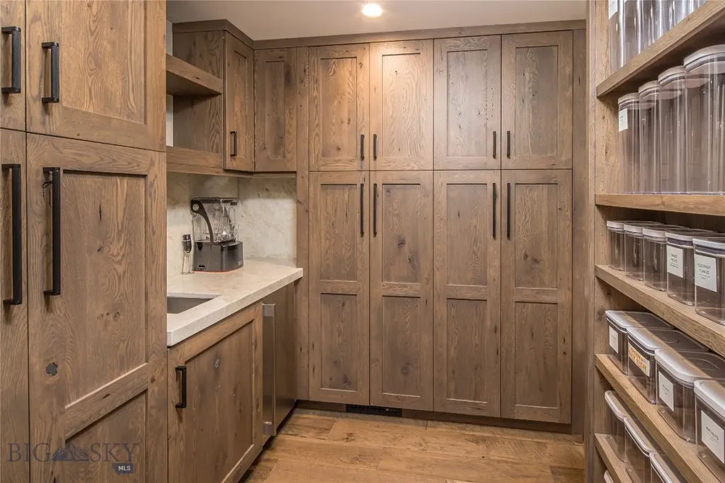49622 Gallatin Road Big Sky MT 59730