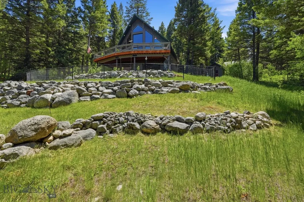 5 East Slope Road Mammoth MT 59721