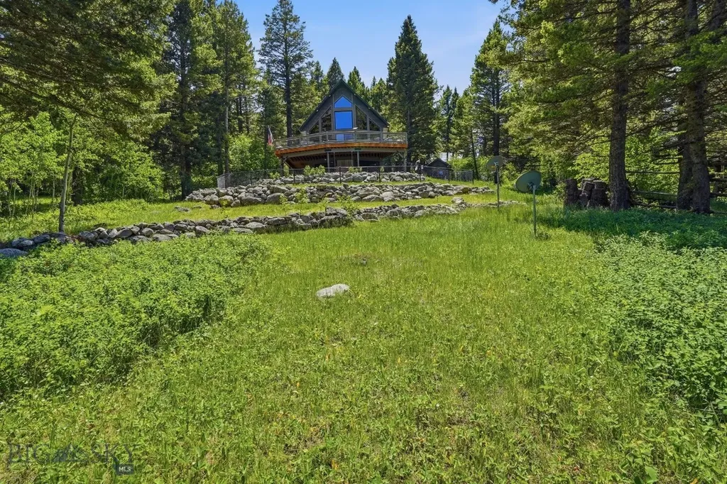 5 East Slope Road Mammoth MT 59721