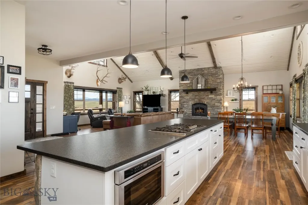 161 Price Road Three Forks MT 59752