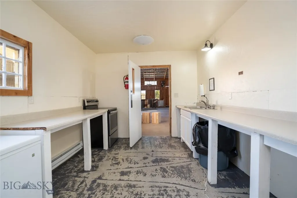 161 Price Road Three Forks MT 59752